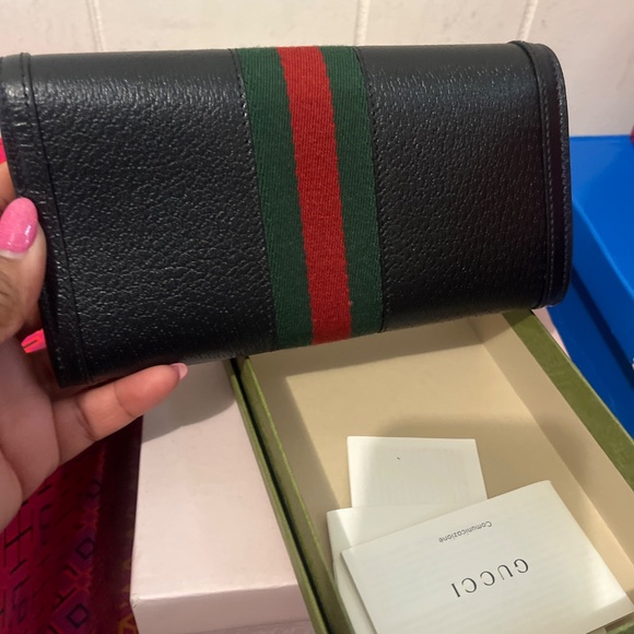 Authentic Gucci wallet - Picture 3 of 4